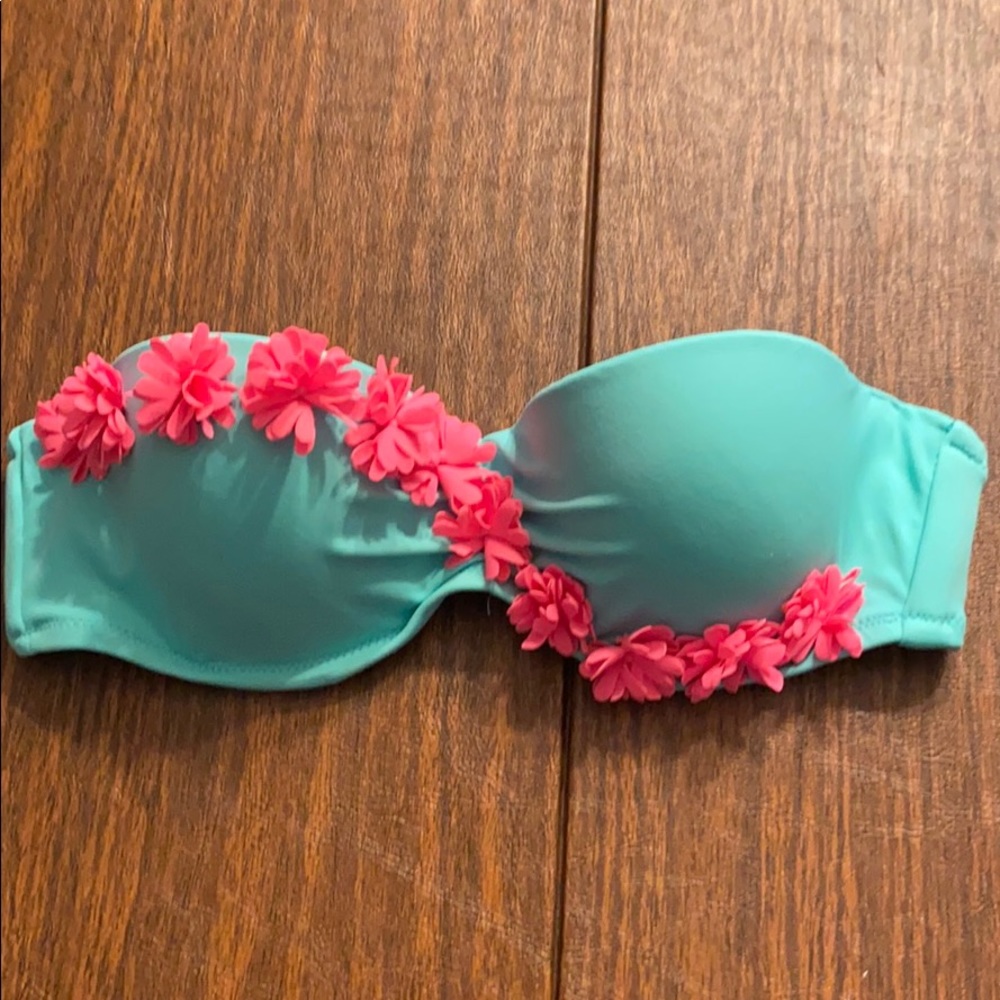 Victoria secret bathing suit top